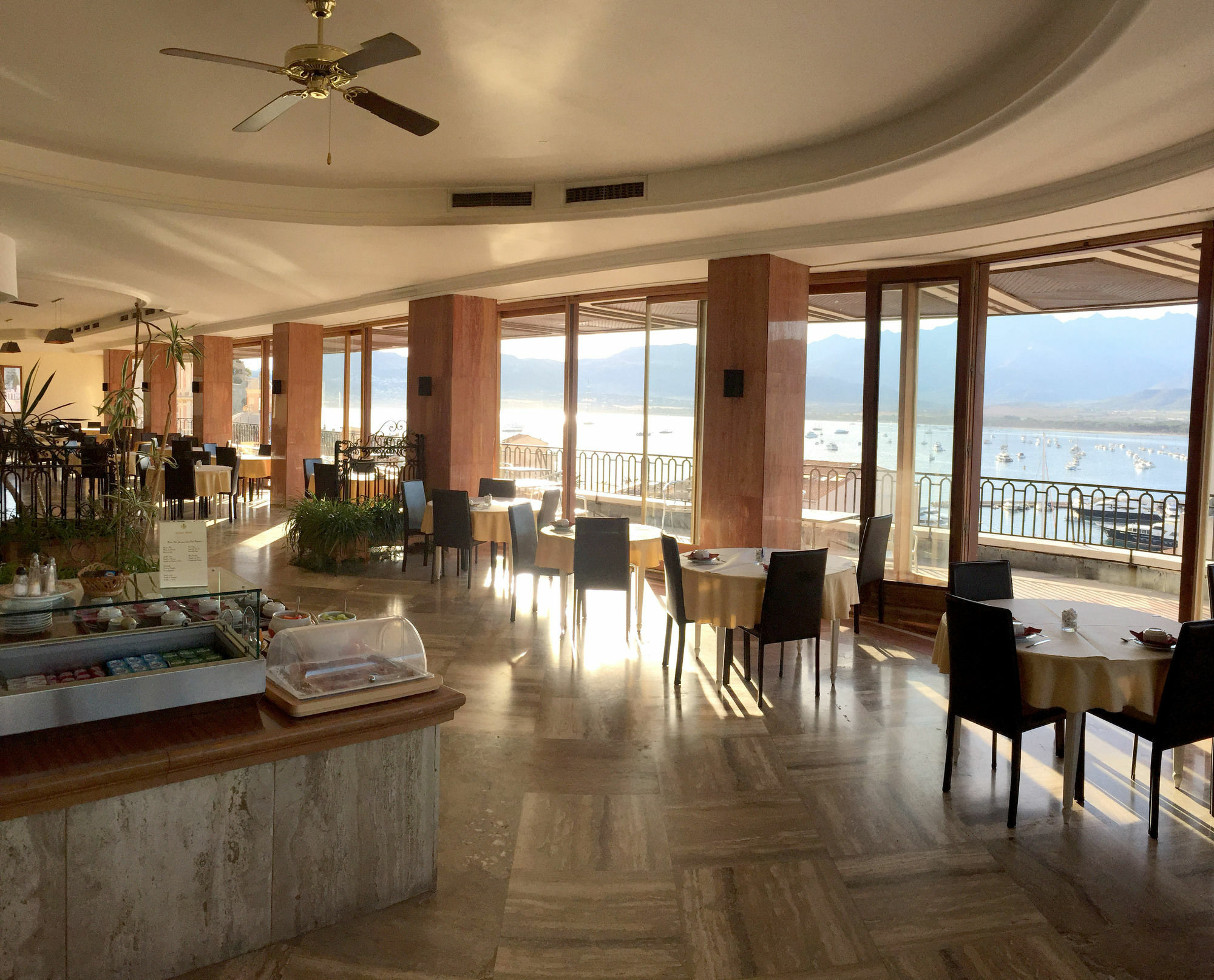 Grand Hotel De Calvi Calvi  Bagian luar foto